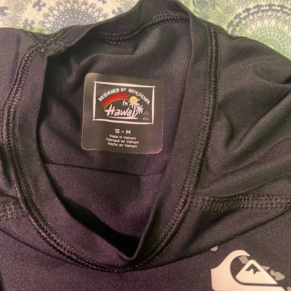 Quicksilver RashGuard - Picture 4 of 4